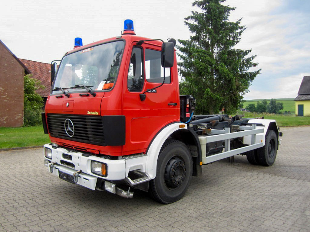 SPOERER Spezialfahrzeuge Feuerwehr Mehrzweckfahrzeug